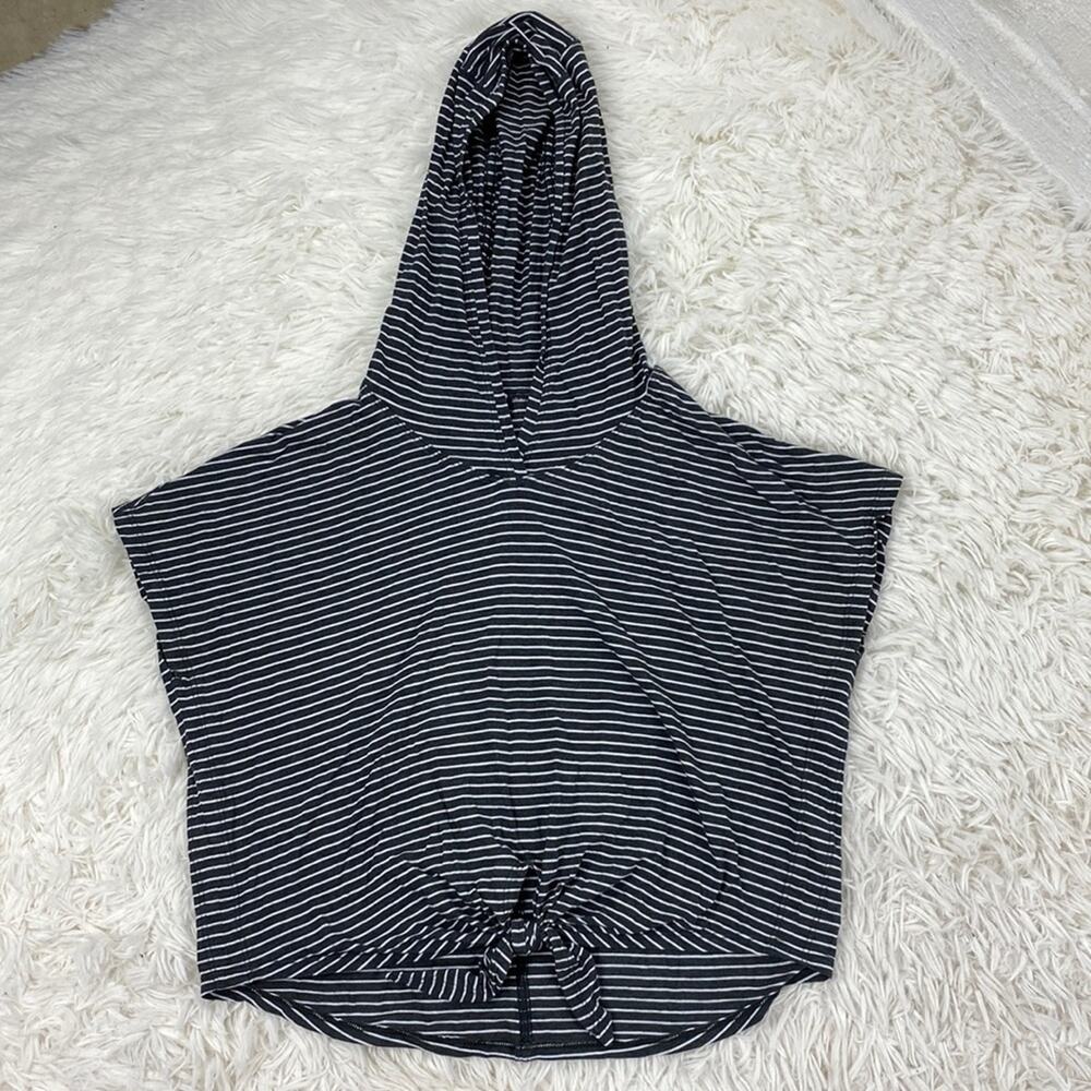Lululemon Knot Gonna Fly Tee Hood Modern Stripe Heathered Black White